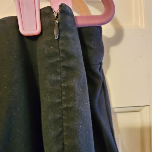 Lane Bryant pants sz 14W, black cotton,side zipper. EUC - Picture 2 of 6